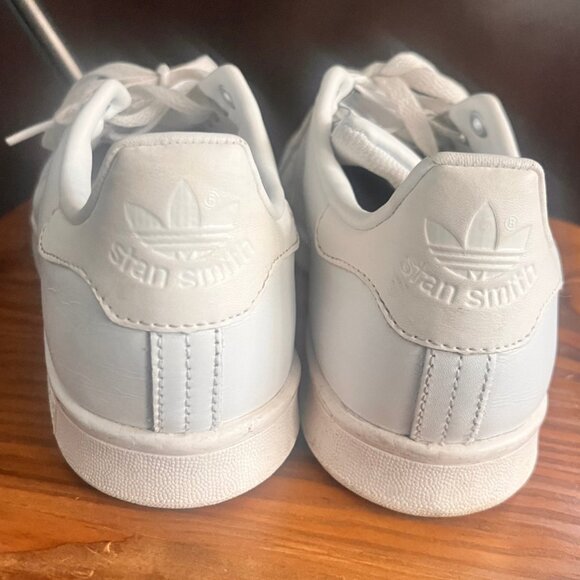 ADIDAS - STAN SMITH SIZE 8 - Picture 2 of 5